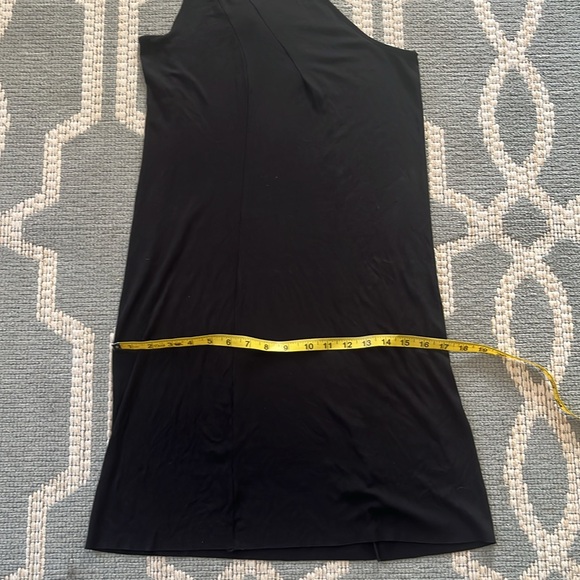 SKIMS Soft Lounge Ribbed Cut-Out One-Shoulder Dress - black - Picture 9 of 11